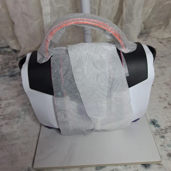 Michael Kors Manhattan Medium Contrast-Trim Leather Colorful School Satchel - Picture 6 of 14